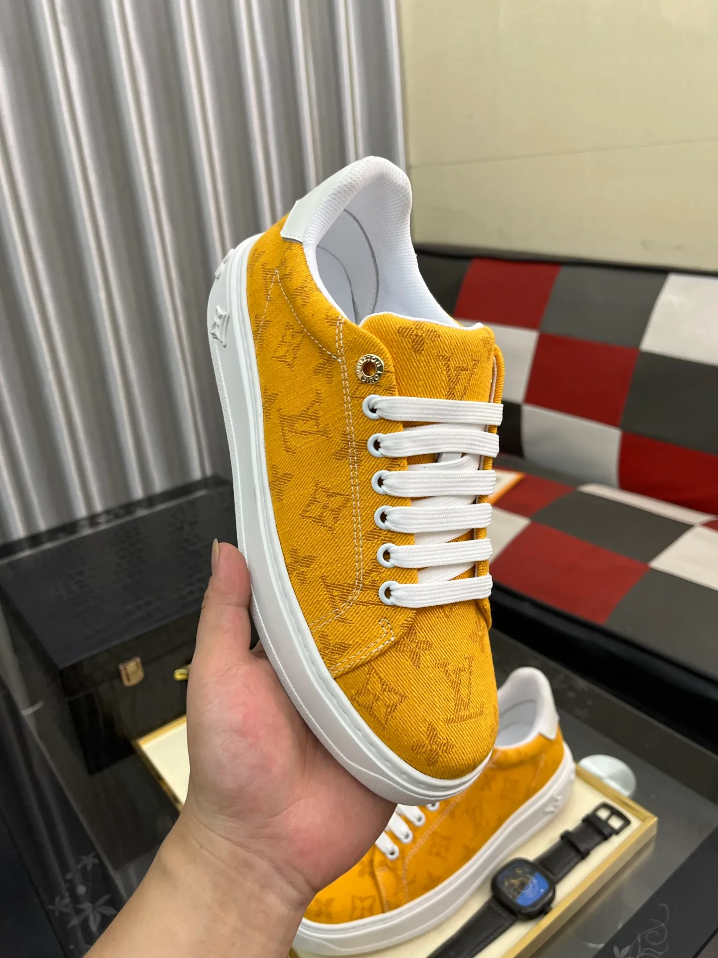 Men's shoes 💰540⌚️⌚️[Louis Vuitton LV] Dad shoes are popular casual sports shoes with outsole, breathable and comfortable, easy to walk, trendy men's versatile fly woven epoxy matching ➕leather lining➕Gucci's popular original outsole, sports and running style, super comfortable. Size 38-445️⃣Colors available